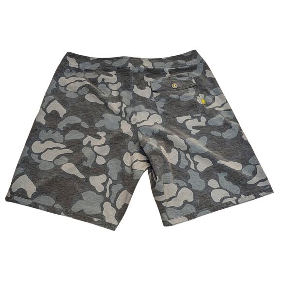 Marsh Wear Shorts Mens 36 Camouflage Board Fishing Coast Drawstring Like New - Picture 1 of 13